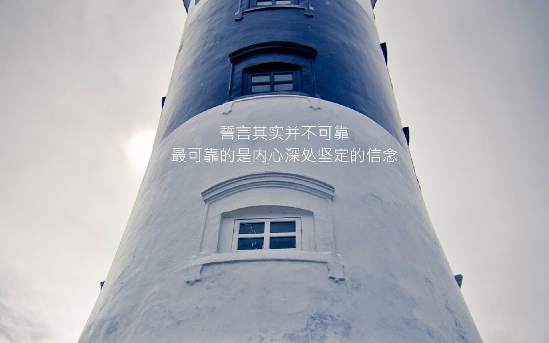 “青少年足球大赛精彩纷呈，众多新星脱颖而出”，青少年足球比赛规则