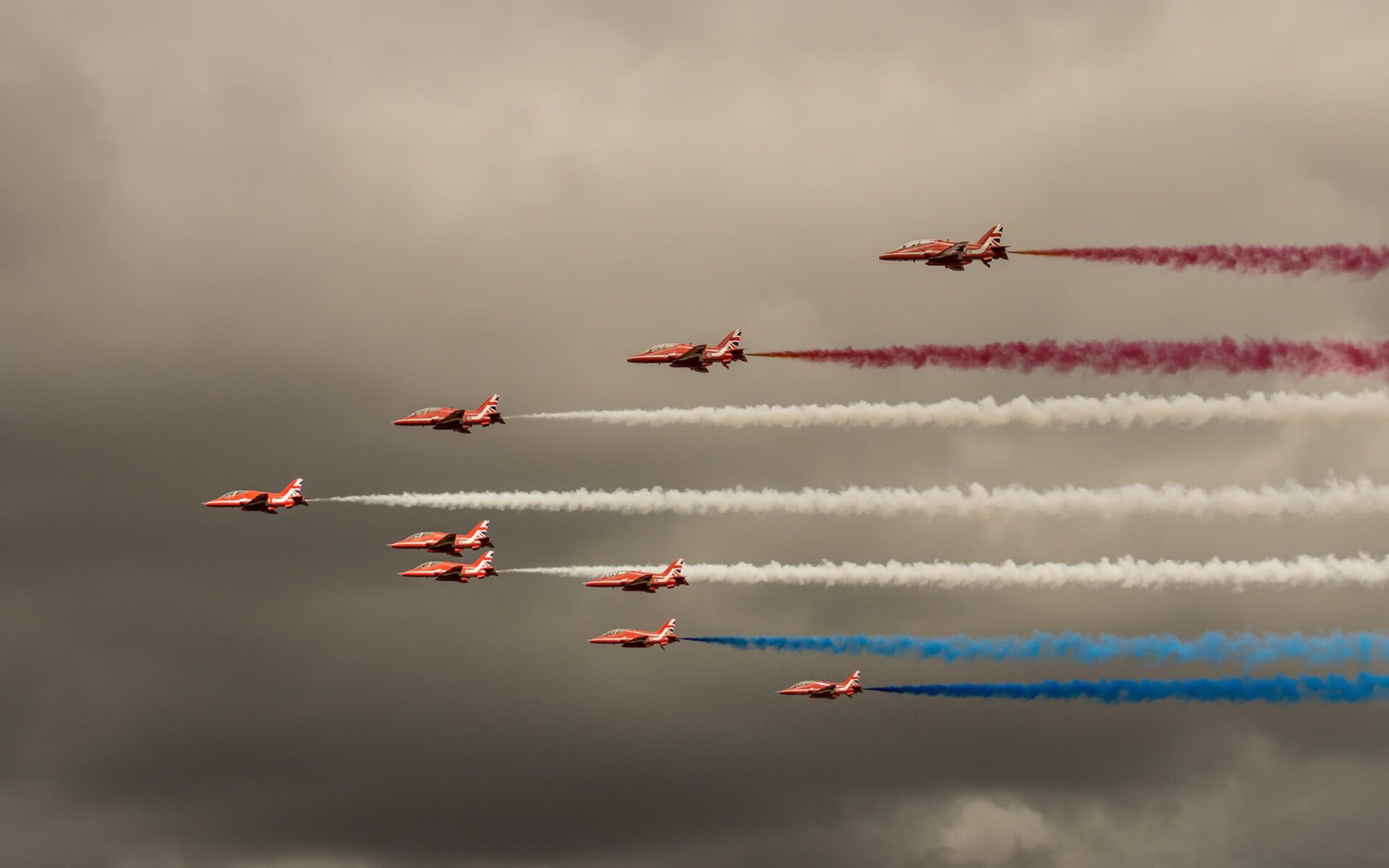 石油人球员健康状况良好,石油人球员健康状况良好怎么写